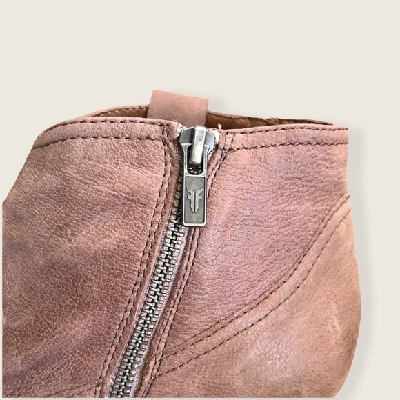 Frye Reina Genuine Leather Cute Ash Ankle Booties - Picture 10 of 16